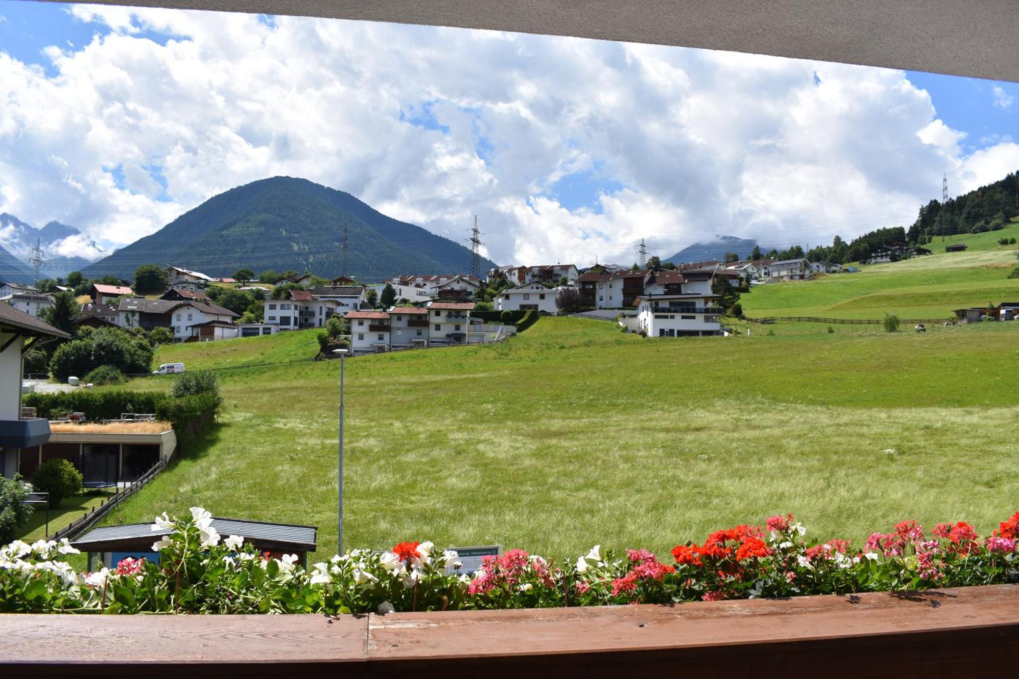 Hotel Kleissl Oberperfuss Exterior foto